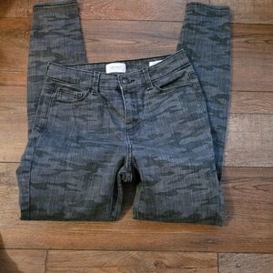 True Craft size 3 High rise skinny